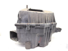 Load image into Gallery viewer, AIR CLEANER BOX Volvo XC90 05 06 07 08 09 10 11 - 982447
