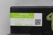 Load image into Gallery viewer, TEMPERATURE CONTROL COMPUTER Toyota Prius 2010 10 2011 11 - 982528
