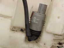Load image into Gallery viewer, WASHER BOTTLE BMW 525i 545i 530i 650i 2004 04 2005 05 2006 06 07 08 09 10 - 985910
