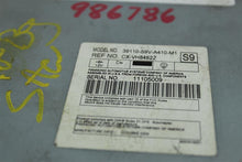 Load image into Gallery viewer, ENTERTAINMENT PLAYER Honda Pilot 2005 05 - 986786
