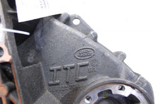 Load image into Gallery viewer, TRANSFER CASE Land Rover LR3 LR4 Range Rover Sport 2005 05 2006 06 07 08 09 - 11 - 987082
