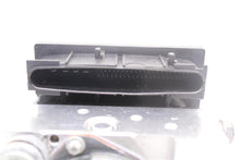Load image into Gallery viewer, ABS PUMP Land Rover LR3 Range Rover Sport 2005 05 2006 06 - 987084
