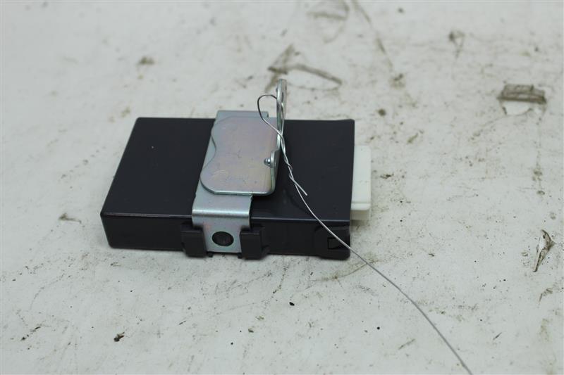 NETWORK CONTROL MODULE COMPUTER Toyota Matrix 09 10 11 12 - 987646 ...