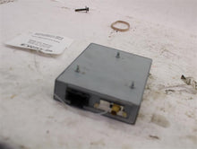 Load image into Gallery viewer, SATELLITE RECEIVER Lucerne DTS SRX Captiva Equinox Impala 9-3 9-5 06-16 - 989772
