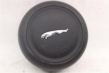 Load image into Gallery viewer, Air Bag Jaguar XF XFR 2016 16 2017 17 - 989885
