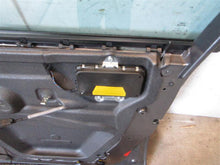 Load image into Gallery viewer, FRONT DOOR Land Rover Range Rover 2003 03 2004 04 2005 05 Right - 990616
