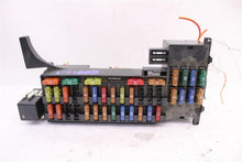 Load image into Gallery viewer, FUSE BOX 230 SLK SLK230 SLK32 SLK320 97 98 99 00 01 02 03 04 - 991693
