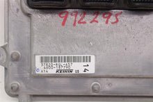 Load image into Gallery viewer, ECU ECM COMPUTER Honda Odyssey 2005 05 LX EX - 992295
