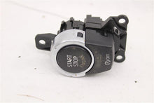 Load image into Gallery viewer, IGNITION SWITCH 528i 535i 535i Gt 550i 550i Gt 640I 650i 740i 10-17 - 993476
