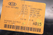 Load image into Gallery viewer, BODY CONTROL MODULE BCM COMPUTER Kia Soul 10 11 12 13 - 994221
