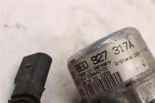 Load image into Gallery viewer, VACUUM PUMP Audi S6 Touareg A6 Allroad 99 00 01 02 - 06 - 995256
