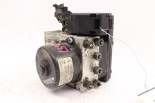 Load image into Gallery viewer, ABS PUMP Volvo XC90 2005 05 2006 06 2007 07 2008 08 2009 09 2010 10 2011 11 - 996712
