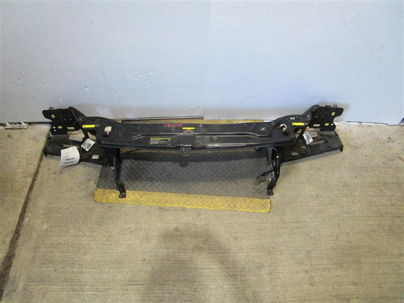 RADIATOR CORE SUPPORT Volvo XC90 2003 03 2004 04 2005 05 06 07 08 09 10 11 12 - 996728