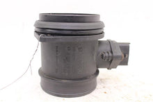 Load image into Gallery viewer, Mass Air Flow Sensor Meter MAF C30 Pickup C70 S40 S80 V40 V50 XC70 04-13 - 996954
