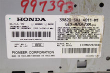 Load image into Gallery viewer, RADIO Honda CR-V Odyssey 2005 05 2006 06 - 997393
