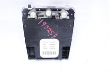 Load image into Gallery viewer, Console BMW 330i 330xi 2006 06 - 997565
