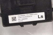 Load image into Gallery viewer, SUSPENSION CONTROL MODULE COMPUTER Azera Santa Fe Veracruz Sedona 10-14 - 997777
