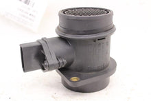 Load image into Gallery viewer, Mass Air Flow Sensor Meter MAF Volkswagen Passat 02 03 04 05 - 998311
