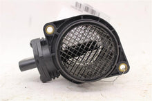Load image into Gallery viewer, Mass Air Flow Sensor Meter MAF Volkswagen Passat 02 03 04 05 - 998311
