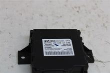 Load image into Gallery viewer, SUSPENSION CONTROL MODULE COMPUTER Kia Sorento 11 12 13 - 999277
