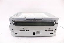 Load image into Gallery viewer, RADIO C70 S60 S80 V70 XC60 XC70 07 08 09 10 11 AM FM CD - 999325
