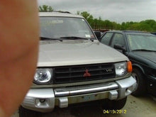 Load image into Gallery viewer, Transmission Mitsubishi Montero 2000 - MM594308
