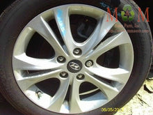Load image into Gallery viewer, TEMPERATURE CONTROLS Hyundai Sonata 2011 11 2012 12 2013 13 - MM603328
