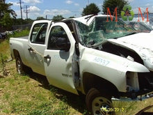 Load image into Gallery viewer, Temperature Controls  SILVERADO 2500 PICKUP 2012 - MM605788
