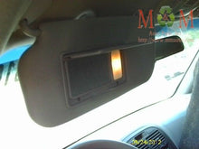 Load image into Gallery viewer, Temperature Controls Isuzu Optima 2006 - MM625881
