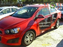 Load image into Gallery viewer, Radio Chevrolet Sonic 2012 - MM628688
