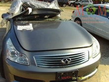 Load image into Gallery viewer, RADIO AM FM CD Infiniti G35 G37 2008 08 2009 09 - MM633908
