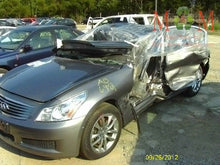 Load image into Gallery viewer, RADIO AM FM CD Infiniti G35 G37 2008 08 2009 09 - MM633908
