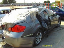 Load image into Gallery viewer, RADIO AM FM CD Infiniti G35 G37 2008 08 2009 09 - MM633908
