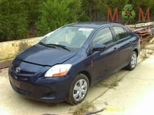 Load image into Gallery viewer, CD PLAYER RADIO Toyota Yaris 2006 06 2007 07 2008 08 - MM635273
