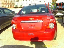 Load image into Gallery viewer, Radio Chevrolet Sonic 2012 - MM641164
