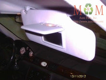 Load image into Gallery viewer, Radio  FIVE HUNDRED 2005 - MM651178
