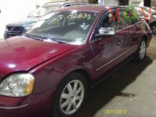 Load image into Gallery viewer, Radio  FIVE HUNDRED 2005 - MM651178
