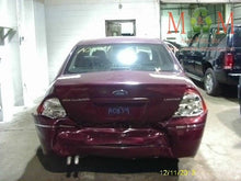 Load image into Gallery viewer, Radio  FIVE HUNDRED 2005 - MM651178
