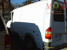 Load image into Gallery viewer, AC Compressor  SPRINTER 2500 2004 - MM642766
