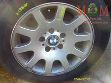 Load image into Gallery viewer, CD CHANGER BMW 740i 750i 1999 99 00 01 - MM647435
