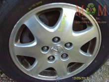 Load image into Gallery viewer, RADIO Acura RL 1999 99 2000 00 2001 01 2002 02 2003 03 - MM650456
