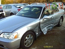 Load image into Gallery viewer, RADIO Acura RL 1999 99 2000 00 2001 01 2002 02 2003 03 - MM650456
