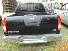 Load image into Gallery viewer, Alternator Nissan Frontier 2006 - MM659382

