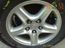 Load image into Gallery viewer, CD CHANGER Lexus RX300 1999 99 2000 00 01 02 03 - MM654058
