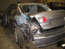 Load image into Gallery viewer, SPEEDOMETER CLUSTER Mazda 6 2006 06 2007 07 - 2246
