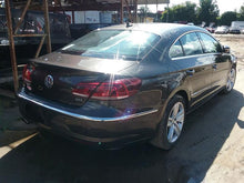 Load image into Gallery viewer, AC COMPRESSOR Passat Audi A3 Golf EOS 2006 06 2007 07 - CTL328677
