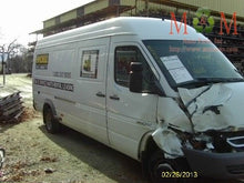 Load image into Gallery viewer, AC Compressor  SPRINTER 3500 2006 - MM665565
