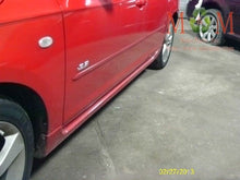 Load image into Gallery viewer, Radio Mazda 3 2004 - MM666085
