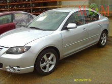 Load image into Gallery viewer, AIR BAG COMPUTER Mazda 3 2006 06 - MM664695
