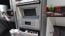 Load image into Gallery viewer, TRANSMISSION Lincoln Navigator 2005 05 2006 06 4X4 - MM685490
